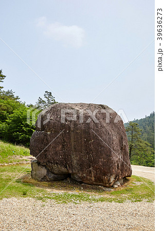 ドルメン 石 岩 39636273