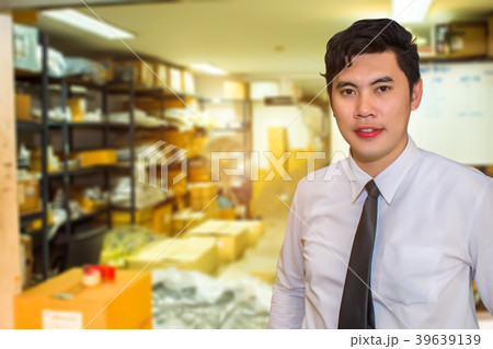 Business Man with Stock package Business Man with Stock package 39639139