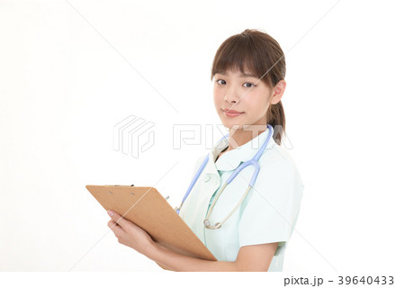 笑顔の看護師 39640433