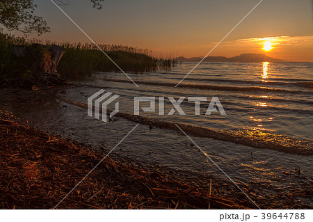 Beautiful sunrise over the lake Balaton of Hungary Beautiful sunrise over the lake Balaton of Hungary 39644788