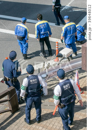 交通事故現場検証 交通事故現場検証 39648012