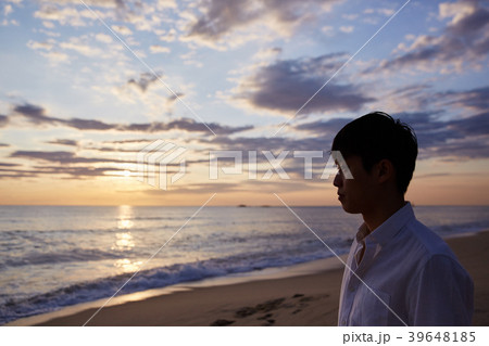 海 夕焼け 考え 39648185