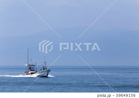 三池港　帰港する漁船、 39649156