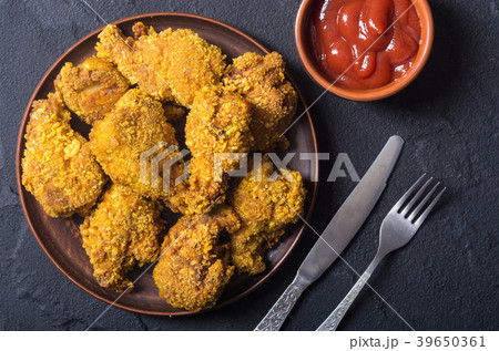 Tasty fried chicken wings 39650361