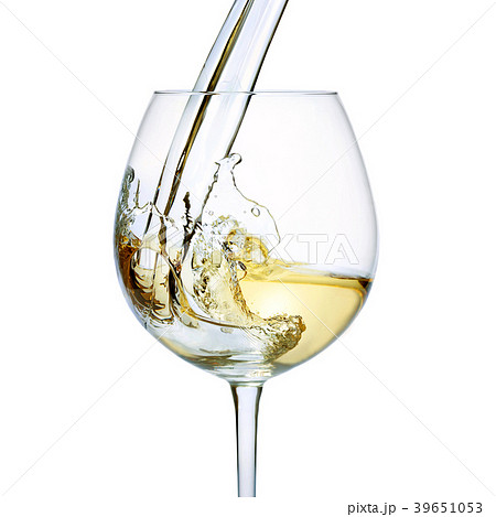 White wine splash White wine splash 39651053