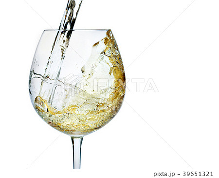 White wine splash White wine splash 39651321