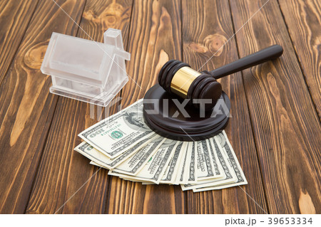 judge gavel and money judge gavel and money 39653334