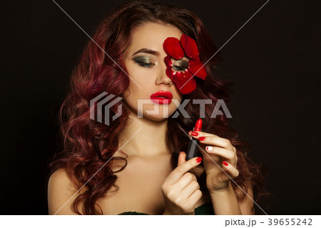 Sexy fashion lady with creative makeup and rose 39655242