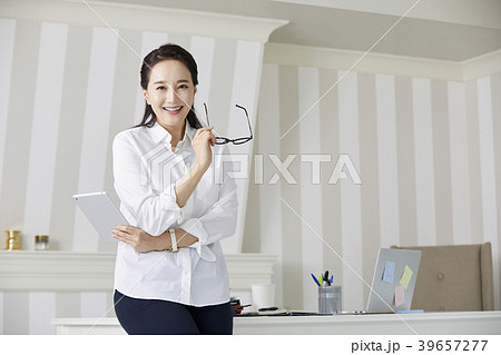 メガネ めがね 女性 39657277