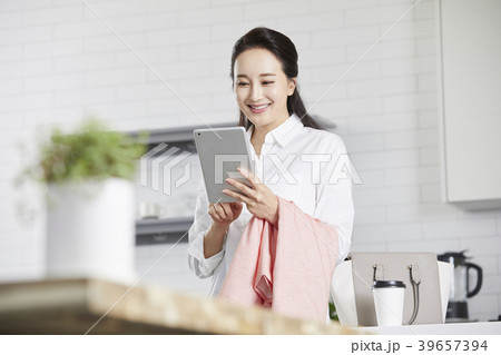 女性 女 女の子 39657394