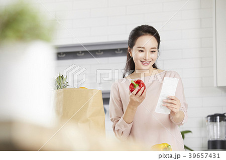 女性 女 女の子 39657431