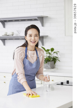 歌詞 家事 女性 39657629