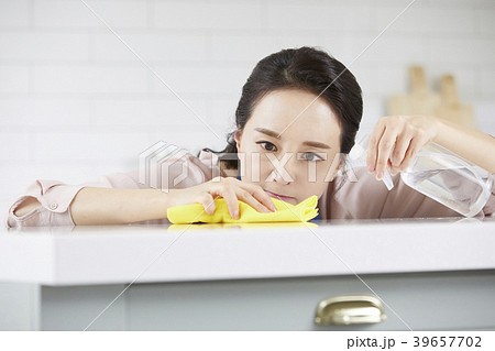 主婦 集中 清掃 39657702