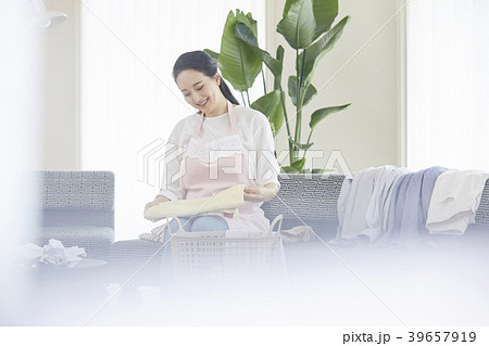 歌詞 家事 笑顔 39657919