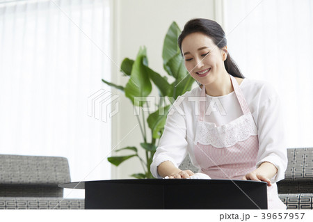 歌詞 家事 磨く 39657957