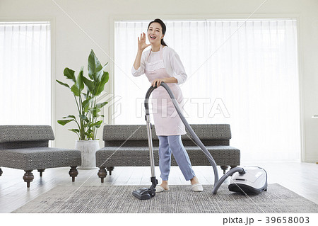笑顔 微笑 微笑み 39658003