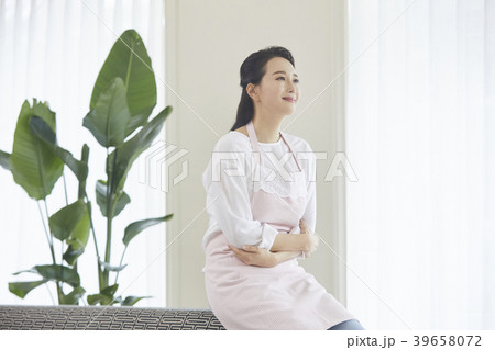 歌詞 家事 座る 39658072