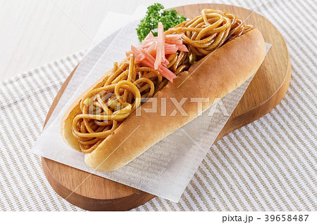 やきそばパン 39658487