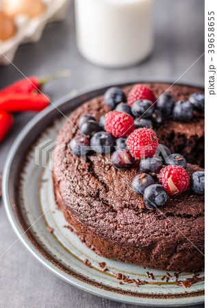 Brownies cake with chilli and berrries 39658655