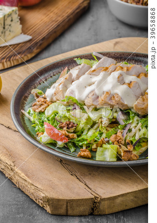 Waldorf salad with grilled chicken Waldorf salad with grilled chicken 39658868