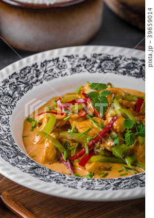 Chicken curry delish food Chicken curry delish food 39659014