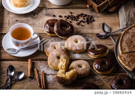 Old style donuts rustic style 39660434