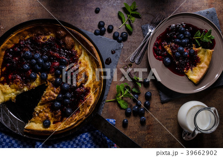 Dutch style pancake 39662902