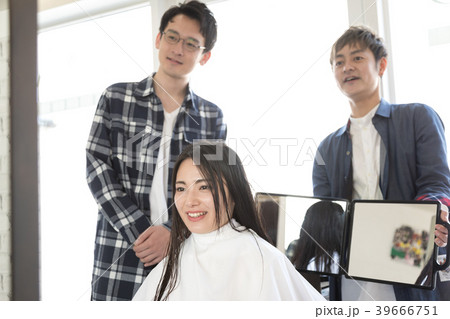 美容院　美容師　練習　専門学校　美容学校 39666751