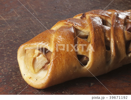 Apple pie 39671192