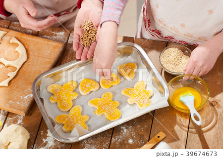 raw cookies in baking tray, sweet food concept raw cookies in baking tray, sweet food concept 39674673