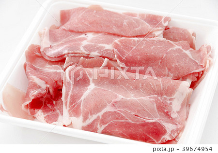 豚肩ロース薄切り 豚肩ロース薄切り 39674954