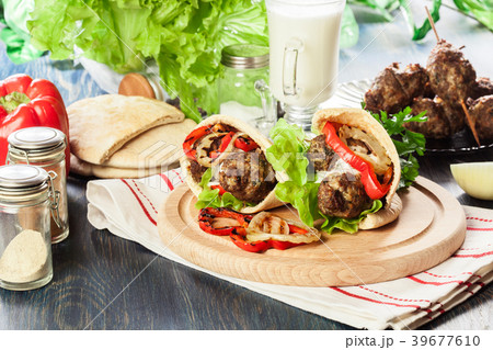 Tasty kofta kebab 39677610
