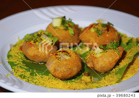 White plate decorated with Pani Puri White plate decorated with Pani Puri 39680243
