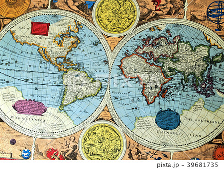 世界地図 古地図 地図 マップ Map 1627年 製図 エンボスペーパー印刷の写真素材