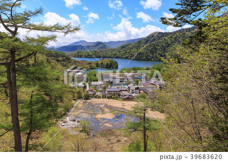 栃木県日光市　湯元温泉　俯瞰（5月） 39683620