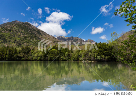栃木県日光市　湯ノ湖（5月） 39683630