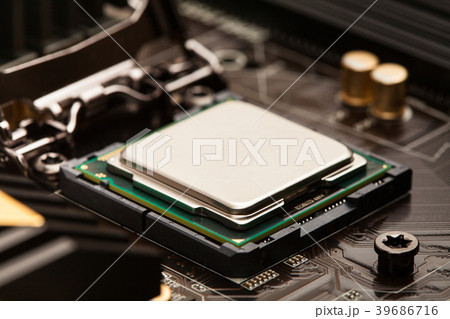 Central processing unit. CPU 39686716