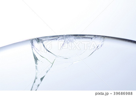 ひび割れ 39686988