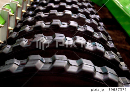 Roller of harvester close Roller of harvester close 39687575