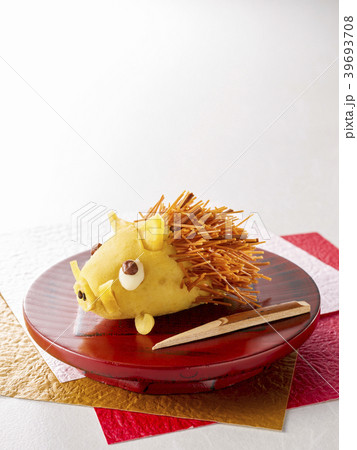 きんとん 亥 いのしし きんとん 亥 いのしし 39693708