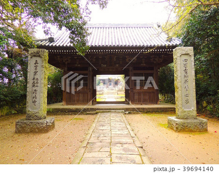 第八十四番屋島寺仁王門 39694140