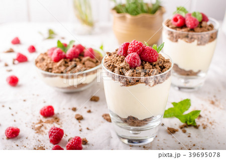 Cheesecake in glass Cheesecake in glass 39695078