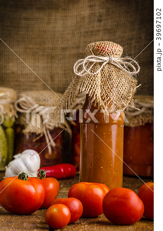 Homemade ketchup 39697102