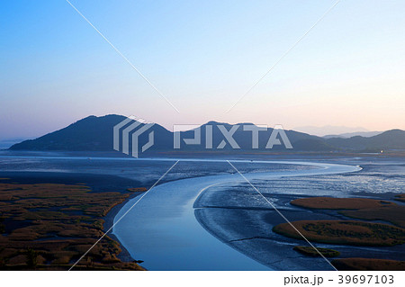川 河 空 39697103