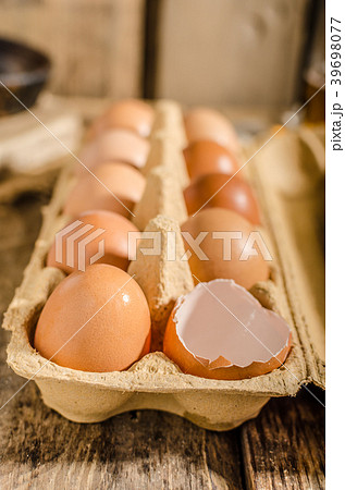 Domestic organic eggs 39698077