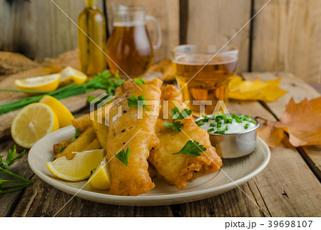 Fish and chips Fish and chips 39698107