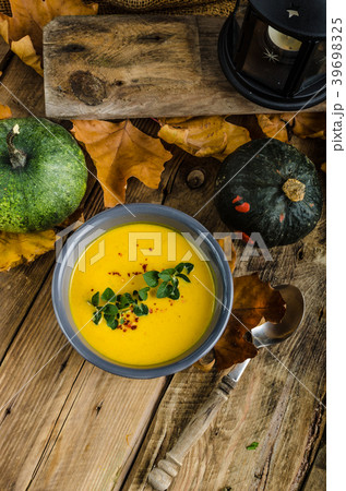 Pumpkin soup Pumpkin soup 39698325