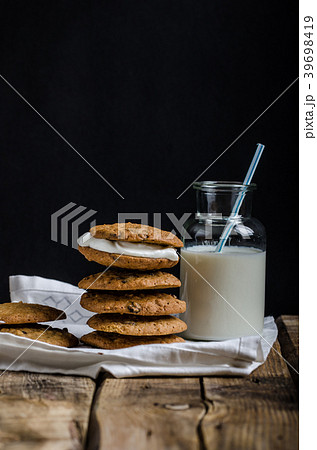 Homemade Oatmeal Cream Pie Cookies 39698419