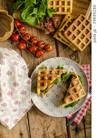 Waffles sandwich Waffles sandwich 39699260