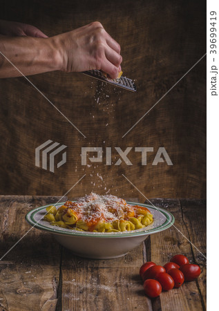 Delicious homemade tortellini Delicious homemade tortellini 39699419